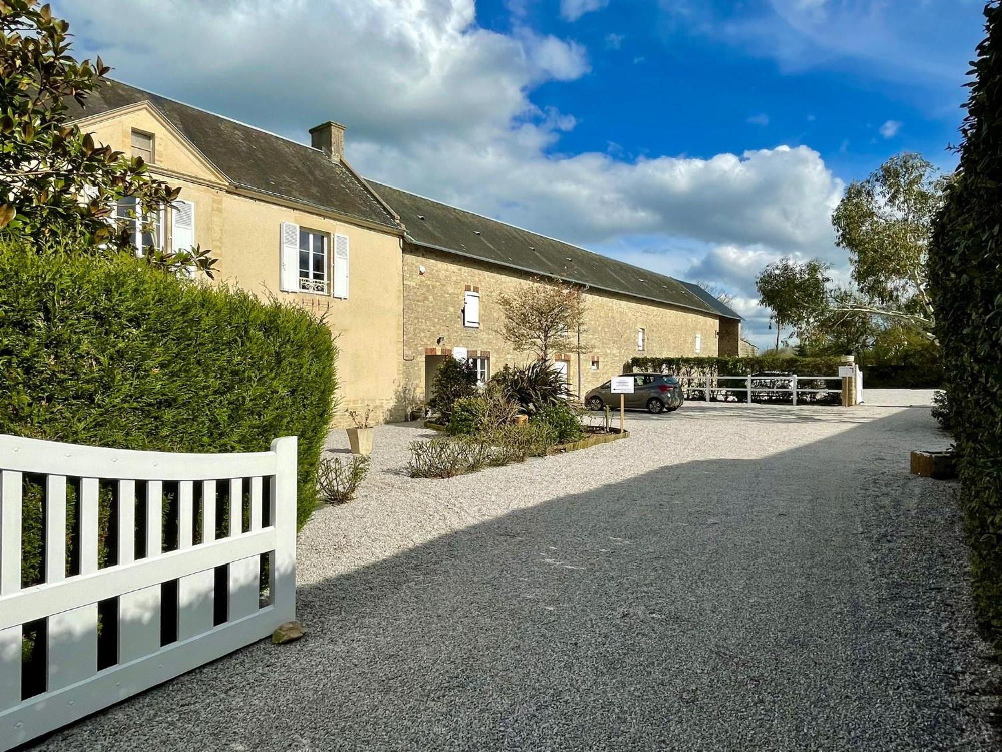 Les Chambres D'Omaha Beach Etablissement Avec Deux Chambres D'Hotes, Petit-Dejeuner Compris Fait-Maison Et Produits Locaux Vierville-sur-Mer Εξωτερικό φωτογραφία