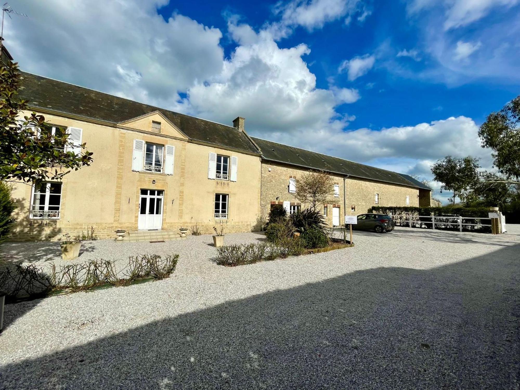 Les Chambres D'Omaha Beach Etablissement Avec Deux Chambres D'Hotes, Petit-Dejeuner Compris Fait-Maison Et Produits Locaux Vierville-sur-Mer Εξωτερικό φωτογραφία